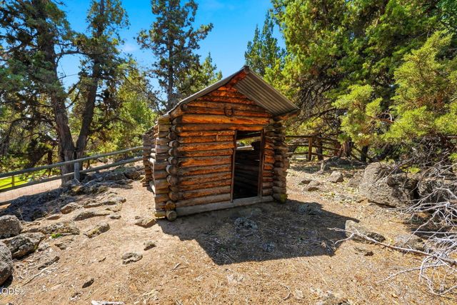 22539 Martee Lane, Bend, OR 97701