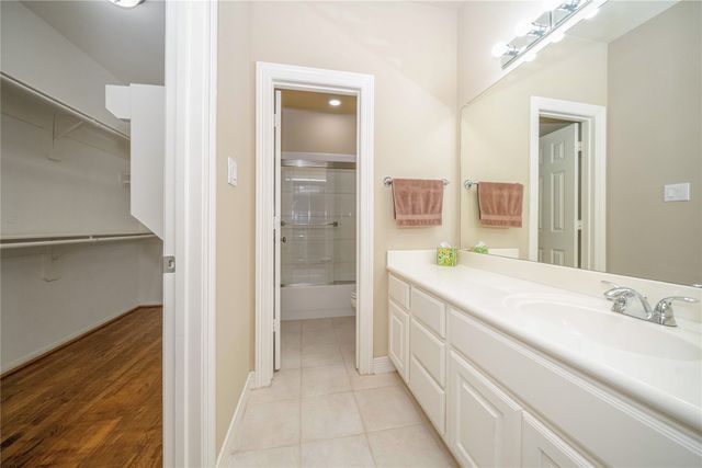 2906 Thomas Avenue, Dallas, TX 75204