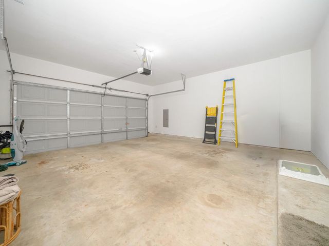 2906 Thomas Avenue, Dallas, TX 75204