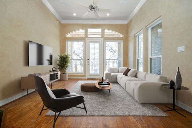 2906 Thomas Avenue, Dallas, TX 75204