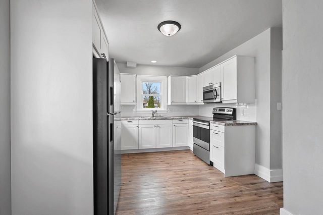 727 E CALUMET STREET, Appleton, WI 54915