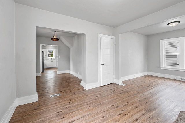 727 E CALUMET STREET, Appleton, WI 54915