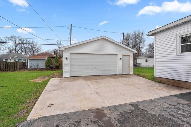 727 E CALUMET STREET, Appleton, WI 54915