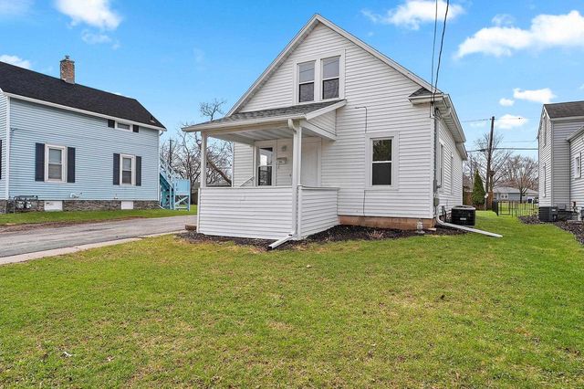 727 E CALUMET STREET, Appleton, WI 54915