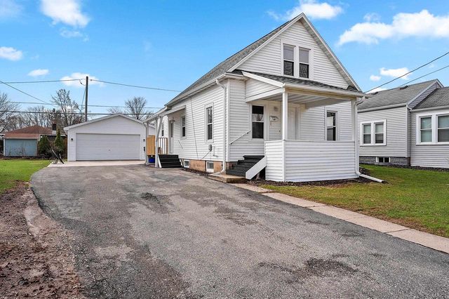 727 E CALUMET STREET, Appleton, WI 54915
