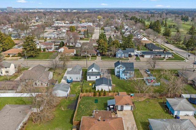 727 E CALUMET STREET, Appleton, WI 54915