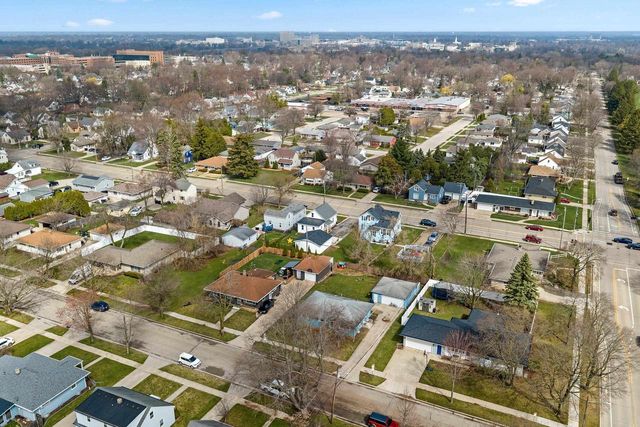727 E CALUMET STREET, Appleton, WI 54915