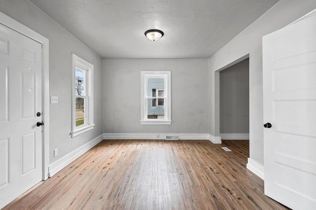 727 E CALUMET STREET, Appleton, WI 54915