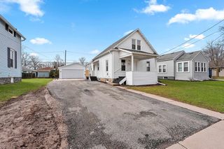 727 E CALUMET STREET, Appleton, WI 54915