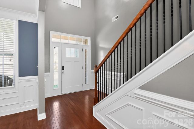 5033 El Molino Drive, Charlotte, NC 28214