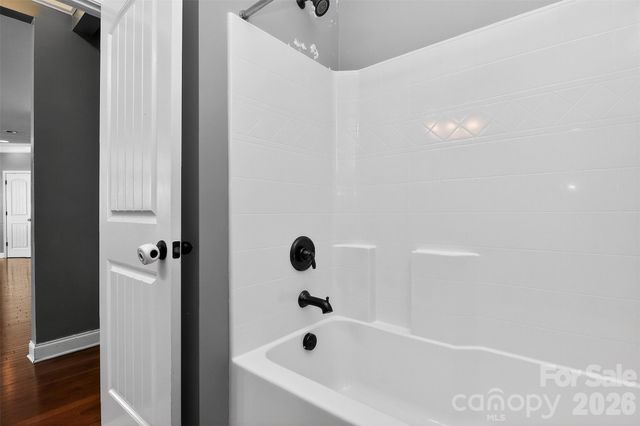 5033 El Molino Drive, Charlotte, NC 28214