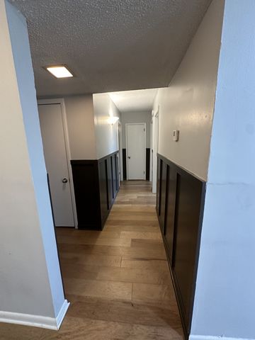 441 Harding Pl Apt A1, Nashville, TN 37211