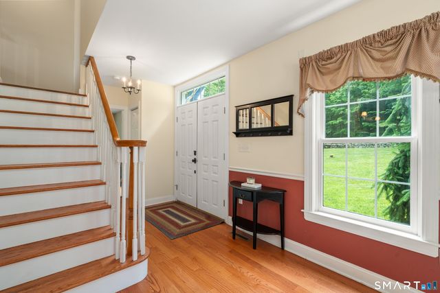 14 Westwood Drive, Canton, CT 06019