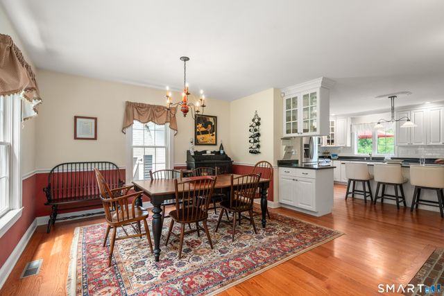 14 Westwood Drive, Canton, CT 06019