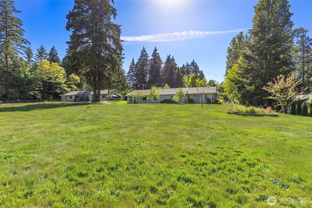 5621 and 5623 Delia Lane SW, Port Orchard, WA 98367