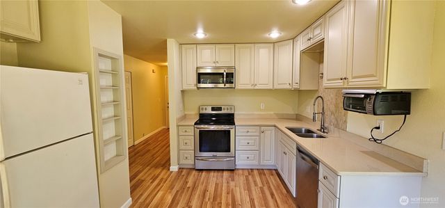 5621 and 5623 Delia Lane SW, Port Orchard, WA 98367