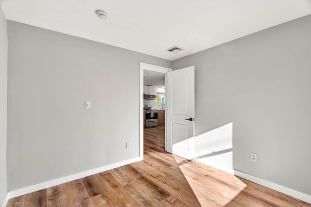 11 Murray Street, Peabody, MA 01960