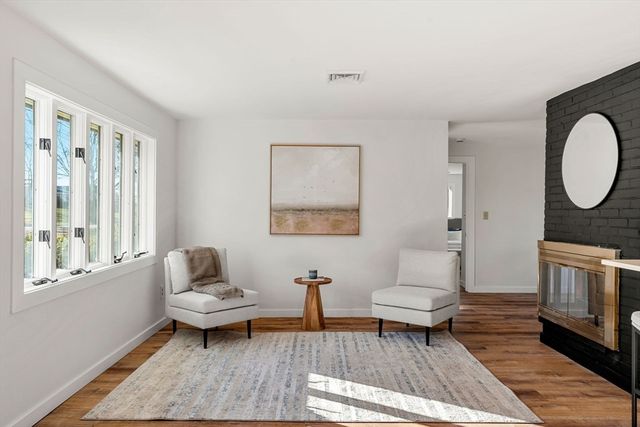 11 Murray Street, Peabody, MA 01960