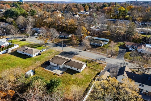 11 Murray Street, Peabody, MA 01960