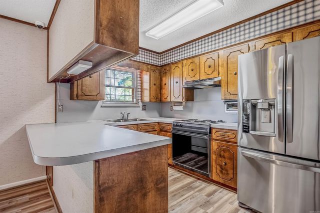 8908 Merrymen Road, Sherwood, AR 72120