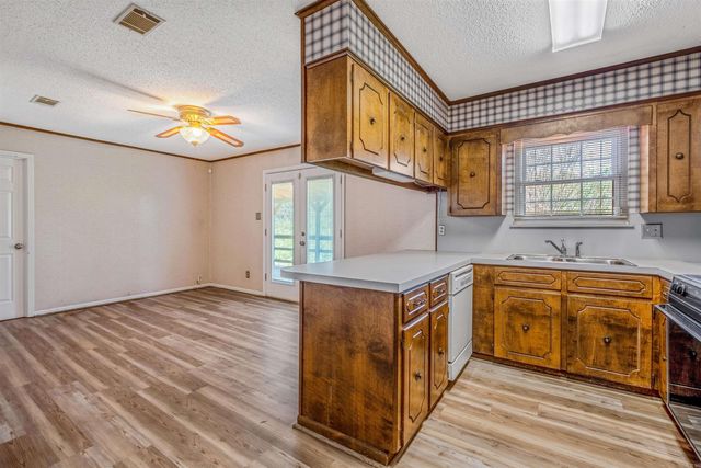 8908 Merrymen Road, Sherwood, AR 72120