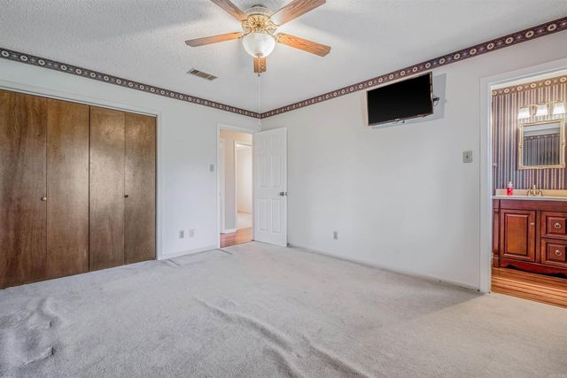 8908 Merrymen Road, Sherwood, AR 72120