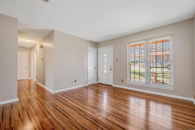 8908 Merrymen Road, Sherwood, AR 72120