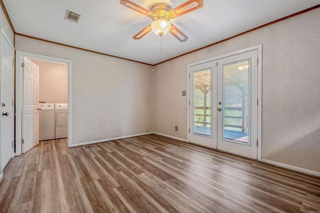 8908 Merrymen Road, Sherwood, AR 72120