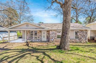 8908 Merrymen Road, Sherwood, AR 72120