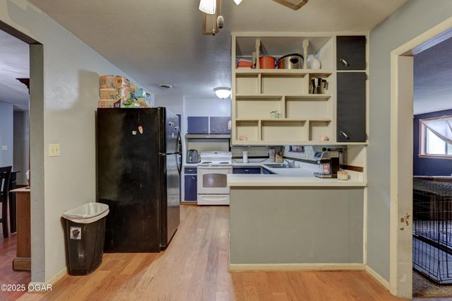 2205 Lincoln Avenue, Baxter Springs, KS 66713