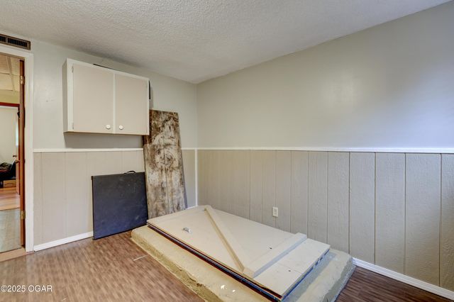 2205 Lincoln Avenue, Baxter Springs, KS 66713