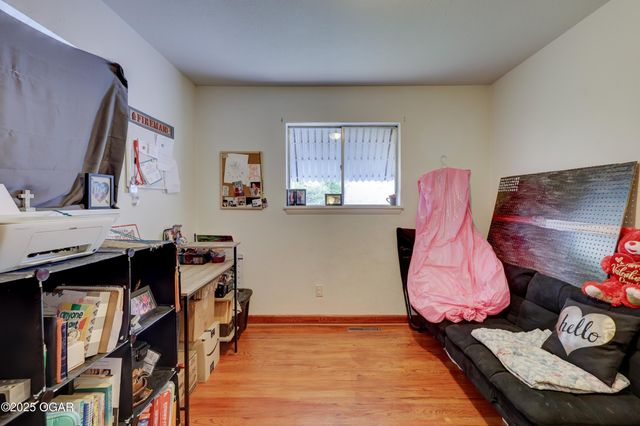 2205 Lincoln Avenue, Baxter Springs, KS 66713