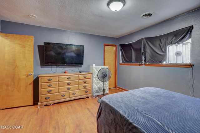 2205 Lincoln Avenue, Baxter Springs, KS 66713