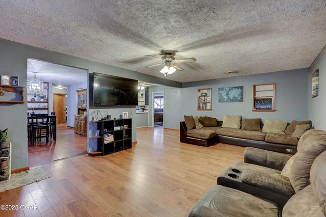 2205 Lincoln Avenue, Baxter Springs, KS 66713