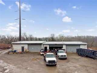 7052 Verona Blvd, Lincoln Larimer, PA 15235