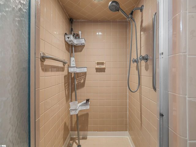 110 Ridgeway Road, Spartanburg, SC 29301