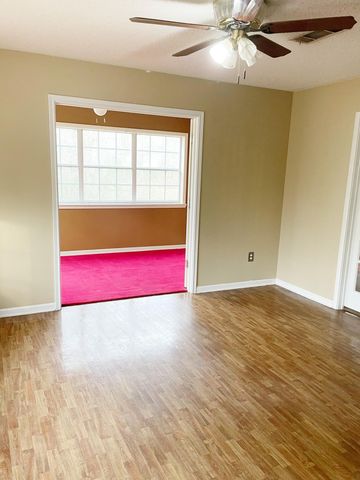 1096 Three Pine Ln, Deridder, LA 70634