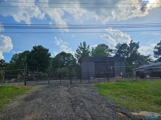 5915 US Highway 431, Albertville, AL 35950