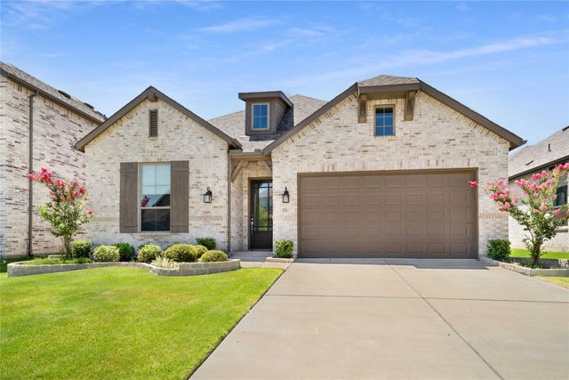 1416 Arrowwood Drive, Aubrey, TX 76227