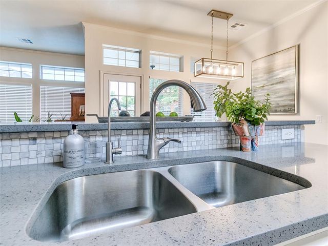 804 Fairway Drive, Norman, OK 73069