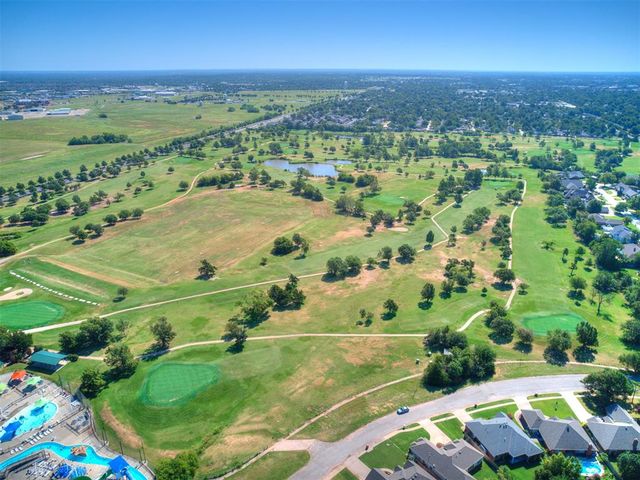 804 Fairway Drive, Norman, OK 73069