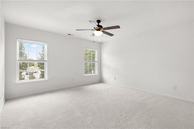 2007 Nicklaus DR, Suffolk, VA 23435