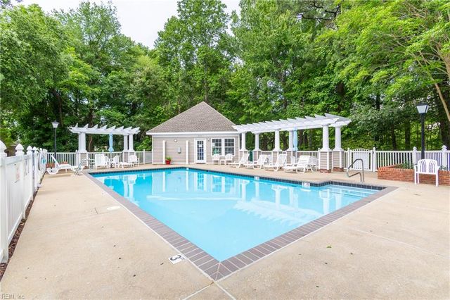 2007 Nicklaus DR, Suffolk, VA 23435