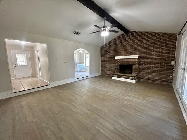 6209 Gayle Drive, North Richland Hills, TX 76180