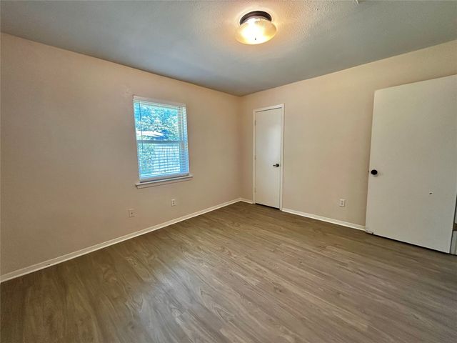 6209 Gayle Drive, North Richland Hills, TX 76180