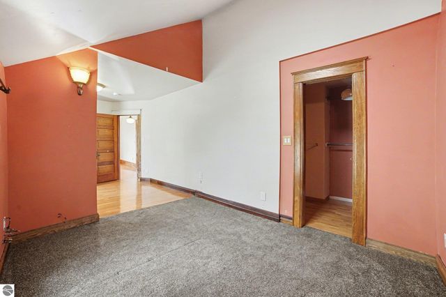 309 Grant Avenue, Alma, MI 48801