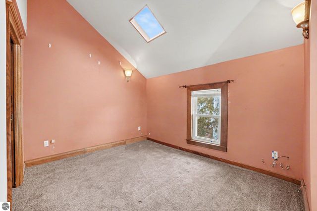 309 Grant Avenue, Alma, MI 48801