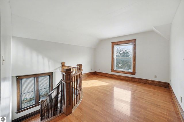 309 Grant Avenue, Alma, MI 48801