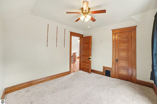 309 Grant Avenue, Alma, MI 48801