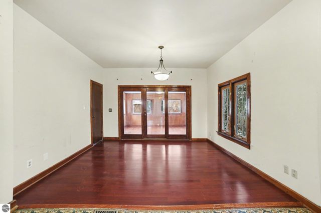 309 Grant Avenue, Alma, MI 48801